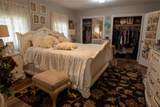 204 Dewitt Street - Photo 16