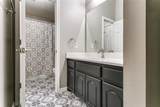 1404 Apache Trail - Photo 32