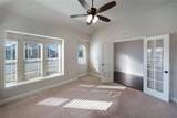 708 Lyndhurst Drive - Photo 7