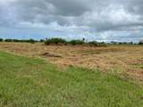 1226 Hwy 87 - Photo 2