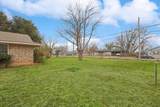 315 Hall Street - Photo 29