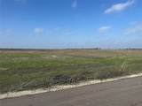 1425 Co Rd 2160 - Photo 4