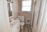 222 Washington - Photo 16