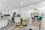 2720 Pinoak Street - Photo 2