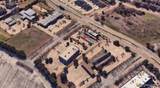 2561 Macarthur Boulevard - Photo 18
