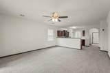 2102 Primrose Lane - Photo 9