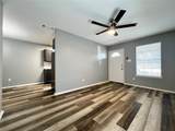 1010 Retta Street - Photo 4