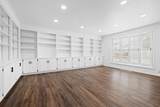 803 Lakeview Drive - Photo 5