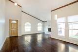 2309 Mesquite Court - Photo 3