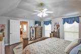 9611 Ravenswood Road - Photo 24