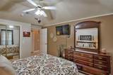9611 Ravenswood Road - Photo 27