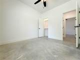 611 Baker Street - Photo 20