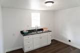 2220 Burnett Avenue - Photo 23