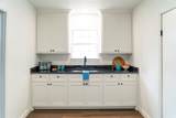 2220 Burnett Avenue - Photo 9