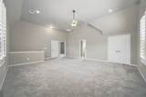 800 Creekview Lane - Photo 18