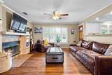 2217 Yucca Avenue - Photo 9