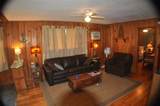 1939 Hillcrest Circle - Photo 3