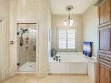 8655 Maplewood Drive - Photo 19