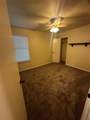 1018 Cove Hollow Drive - Photo 11