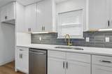 7021 Thornwood Drive - Photo 10