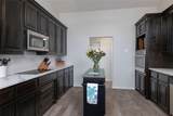 317 Illinois Street - Photo 14