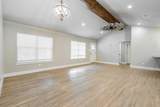 813 Live Oak Street - Photo 10
