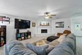 10313 Gray Oak Lane - Photo 7
