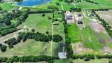 3291 Plainview Road - Photo 2