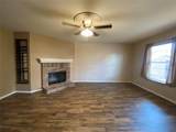 1901 Kittredge Way - Photo 4
