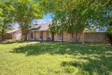 2036 Apple Valley Road - Photo 2