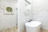 532 Lockhart Street - Photo 22