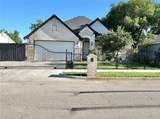 2512 Highcrest Avenue - Photo 5