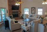 6928 Scott Street - Photo 6