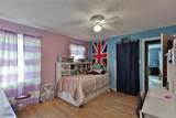 934 Burger Street - Photo 26