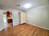 2115 Glenwood Lane - Photo 18