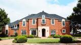 1712 Windmill Circle - Photo 1