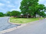 2103 Pecan Street - Photo 4