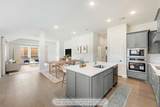 1020 Pineview Lane - Photo 4