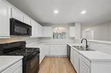 2324 Wilmette Drive - Photo 8