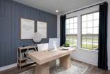 705 Iris Circle - Photo 5