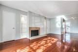 5232 Fleetwood Oaks Avenue - Photo 1