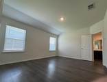 300 Ginger Avenue - Photo 16