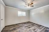 5053 Les Chateaux Drive - Photo 10