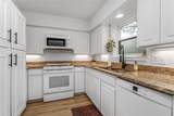 5845 University Boulevard - Photo 7