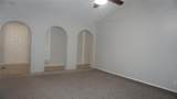 2308 Warwick Court - Photo 3