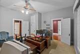 109 Hackberry Avenue - Photo 12