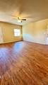 502 Hazelwood - Photo 2