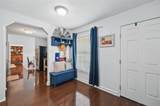 5213 Lovell Avenue - Photo 5