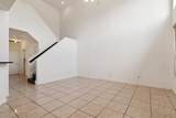 941 Englewood Lane - Photo 3