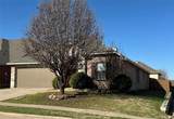 817 Lark Drive - Photo 2